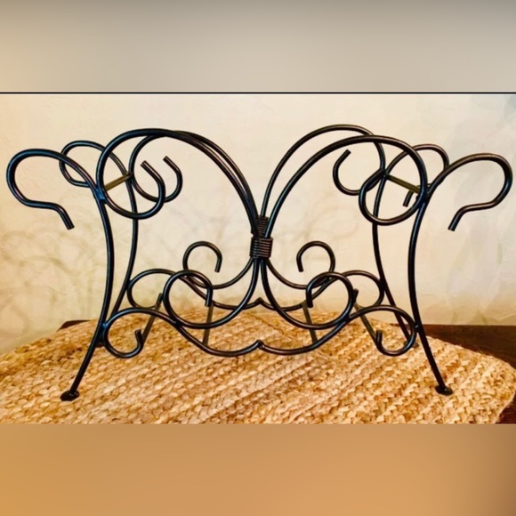 SLAH St. Charles Iron Magazine / File Folder Stand - Picture 2 of 5